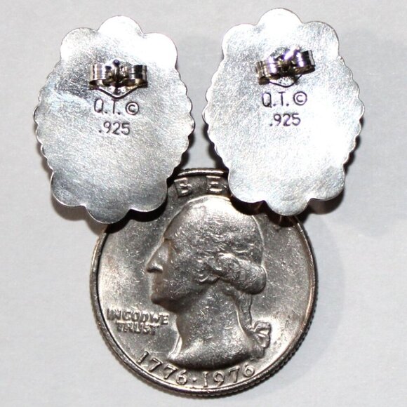 Vintage Sterling Silver Southwestern Mother of Pearl Earrings Q.T - Picture 4 of 5